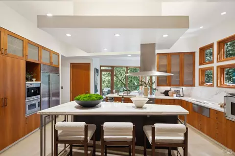 Kitchen - 95 Cascade Dr, Mill Valley, CA 94941 photo 1 of 4