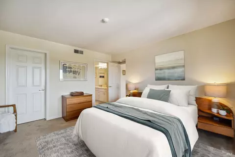 Bedroom - 828 Olima St, Sausalito, CA 94965 photo 3 of 7