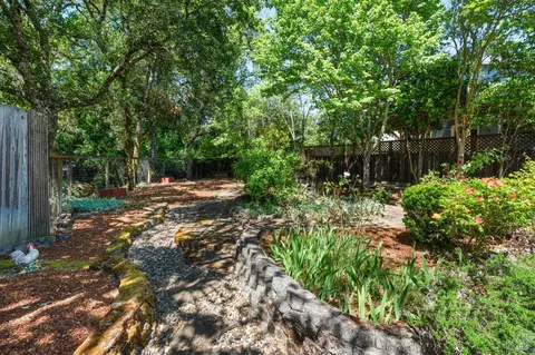 489 S Foothill Blvd, Cloverdale, CA 95425 photo 23