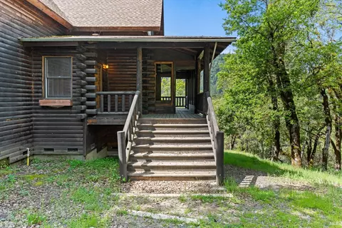 31100 Shimmins Ridge Rd, Willits, CA 95490 photo 2