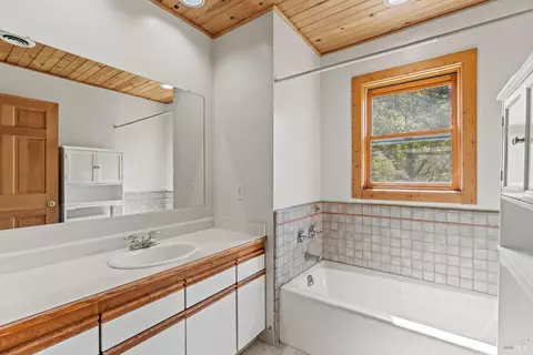 31100 Shimmins Ridge Rd, Willits, CA 95490 photo 14
