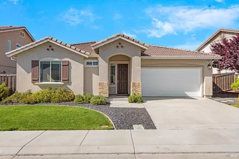 819 Legacy Rd, Vacaville, CA 95688