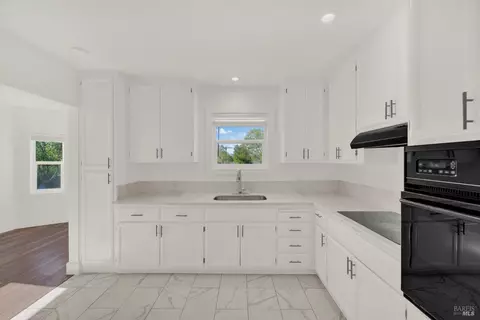 Kitchen - 1745 Tennessee St, Vallejo, CA 94590 photo 2 of 11