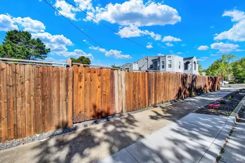 Exterior - 1745 Tennessee St, Vallejo, CA 94590 photo 36 of 40