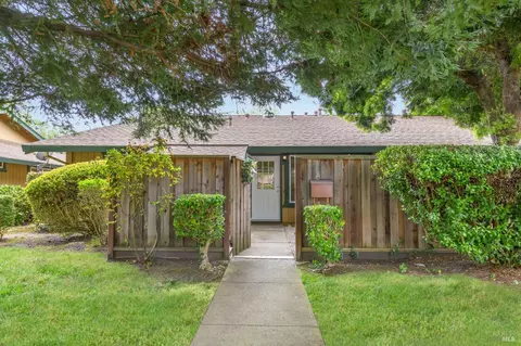 227 Lincoln Ave, Cotati, CA 94931