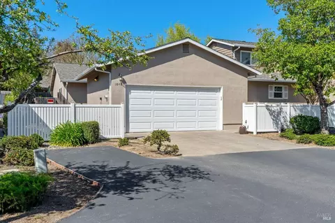 1840 Stevenson Ct, Napa, CA 94559