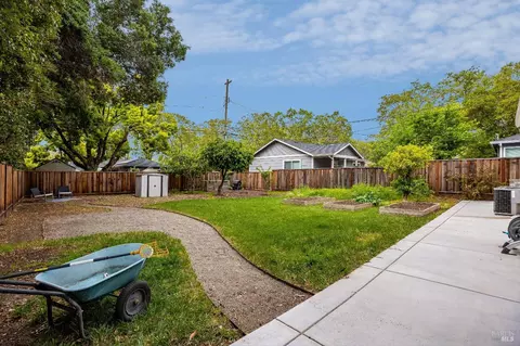 Exterior - 1309 Arkansas St, Vallejo, CA 94590 photo 10 of 16
