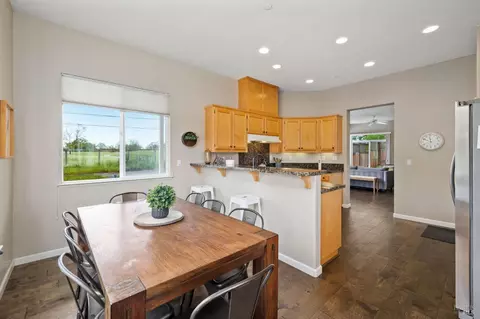 Kitchen - 8101 Luisa Way, Windsor, CA 95492 photo 6 of 6