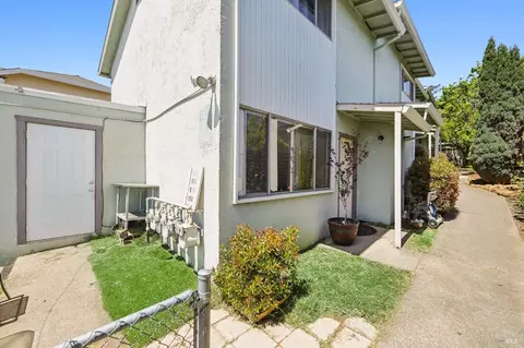650 E N St, Benicia, CA 94510 photo 49