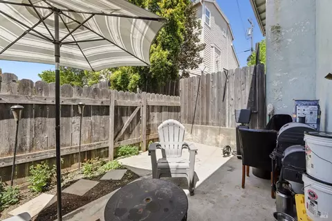 650 E N St, Benicia, CA 94510 photo 23