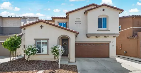 1075 Tulane Ct, Dixon, CA 95620