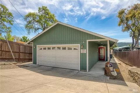 13801 Lakeshore Dr, Clearlake, CA 95422
