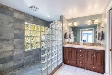 9559 Vancouver Ln, Windsor, CA 95492 photo 16
