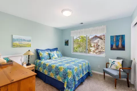 9559 Vancouver Ln, Windsor, CA 95492 photo 18