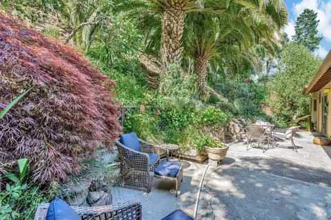 272 Cascade Dr, Fairfax, CA 94930 photo 32