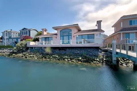 88 Trinidad Dr, Tiburon, CA 94920