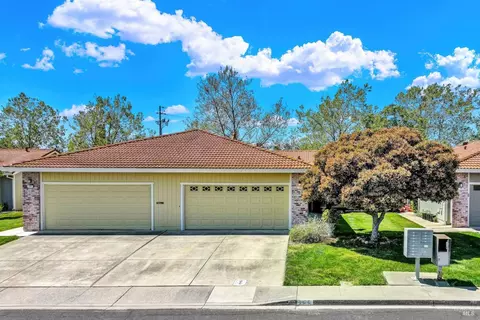 166 Bryce Way, Vacaville, CA 95687