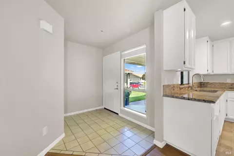 166 Bryce Way, Vacaville, CA 95687 photo 5