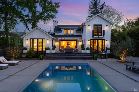 1242 Allyn Ave, Saint Helena, CA 94574
