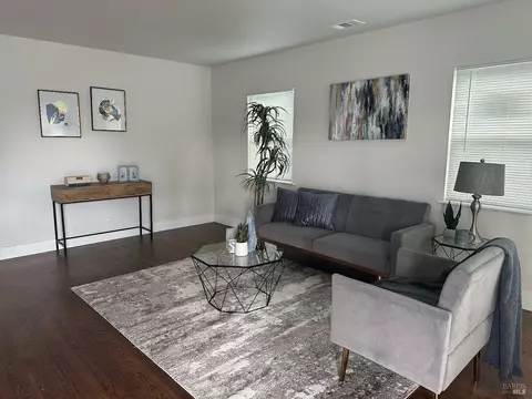 1070 Thelma Ave, Vallejo, CA 94591 photo 7