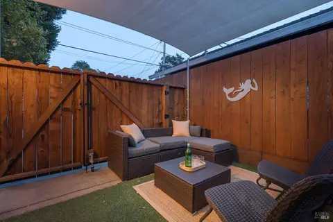 Exterior - 83 Willow Ave, Fairfax, CA 94930 photo 29 of 33