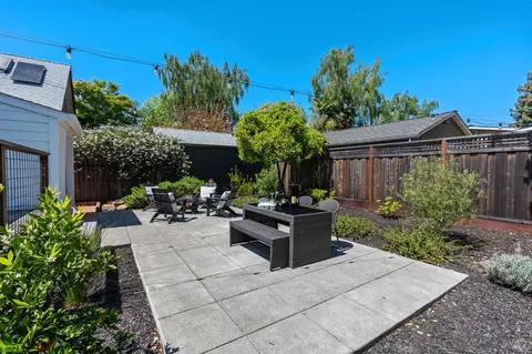 Exterior - 1828 Pine St, Napa, CA 94559 photo 9 of 13