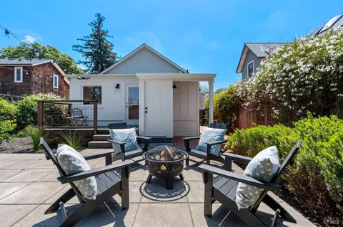 Exterior - 1828 Pine St, Napa, CA 94559 photo 7 of 13