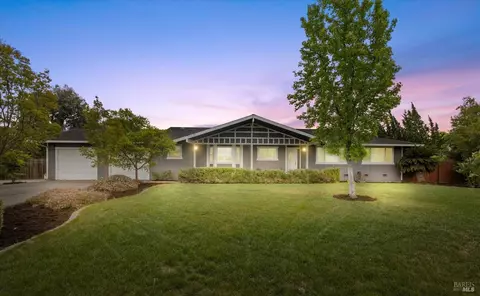 124 Loren Ln, Oakley, CA 94561