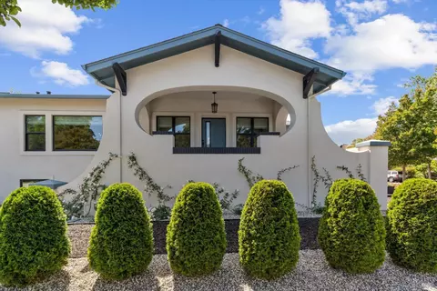 2005 Oak St, Napa, CA 94559 photo 2