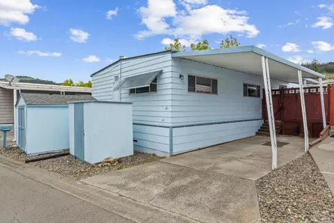 40 Shadyleaf Ct, Santa Rosa, CA 95409