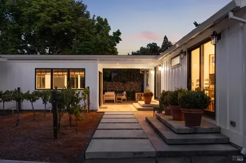 Exterior - 402 E Macarthur St, Sonoma, CA 95476 photo 26 of 31