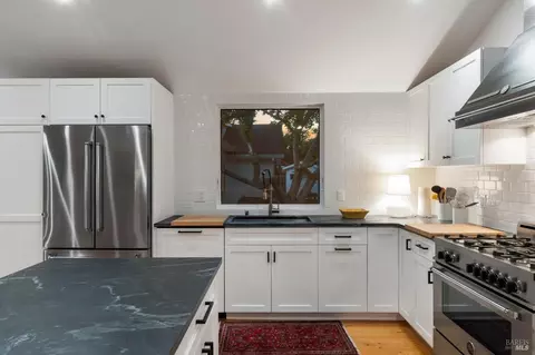 Kitchen - 402 E Macarthur St, Sonoma, CA 95476 photo 9 of 9