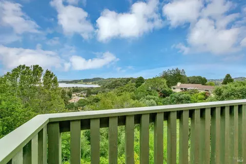 75 Rockrose Way, Novato, CA 94945