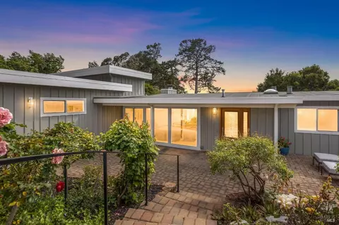 594 Virginia Dr, Tiburon, CA 94920