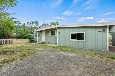 10861 Main St, Potter Valley, CA 95469