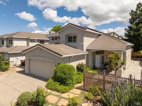 4118 Linda Vista Ave, Napa, CA 94558