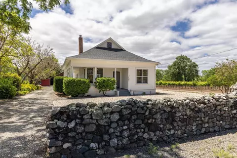 7301 Highway 128, Healdsburg, CA 95448