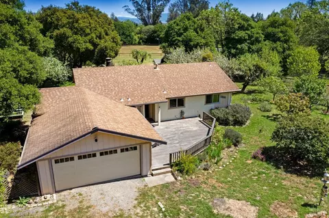 5845 Fredricks Rd, Sebastopol, CA 95472 photo 2