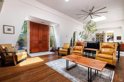 1343 Mission Dr, Sonoma, CA 95476 photo 5