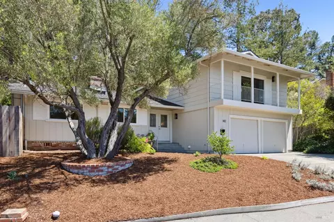 142 Lucas Park Dr, San Rafael, CA 94903