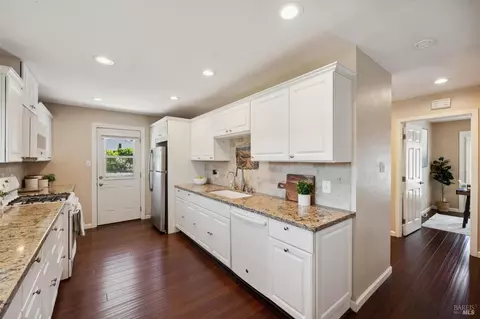 2224 Delpha Dr, Napa, CA 94558 photo 14