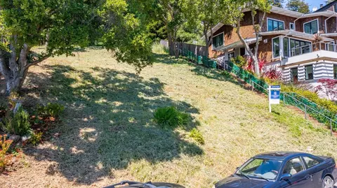 1165 Cragmont Ave, Berkeley, CA 94708 photo 3