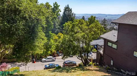 1165 Cragmont Ave, Berkeley, CA 94708 photo 13