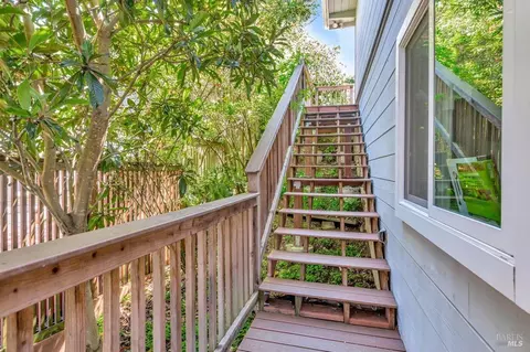 129 Richardson Dr, Mill Valley, CA 94941 photo 18