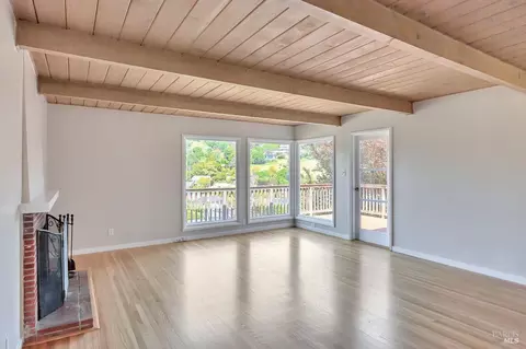 129 Richardson Dr, Mill Valley, CA 94941 photo 2