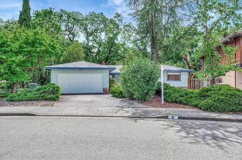 6 Kristin Ln, Novato, CA 94945
