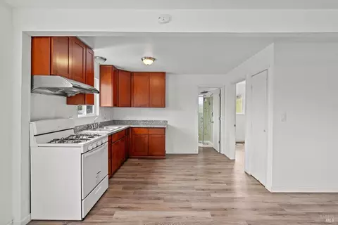 362 N Main St, Willits, CA 95490 photo 9