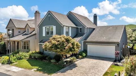 4060 Nottingham Ct, Vallejo, CA 94591 photo 2