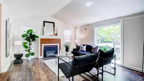 1328 Alabama St, Vallejo, CA 94590