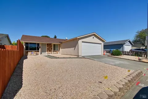 1187 Jack London Dr, Vallejo, CA 94589 photo 3